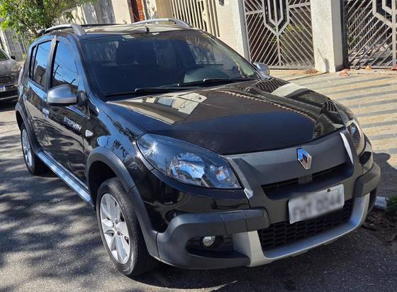 RENAULT SANDERO 1.6 STEPWAY 16V FLEX 4P AUTOMÁTICO RENAULT SANDERO 1.6 STEPWAY 16V FLEX 4P AUTOMÁTICO